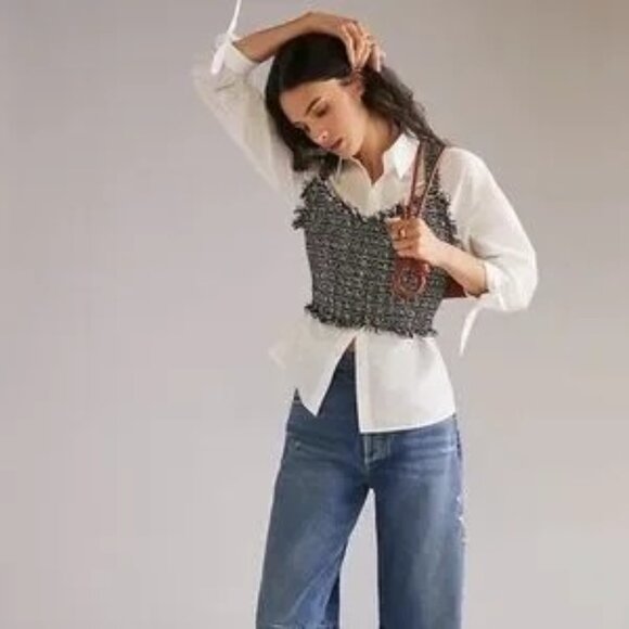 Vestique Black & White Tweed Sleeveless Sweetheart Neckline Cropped Tank Top - Picture 5 of 11